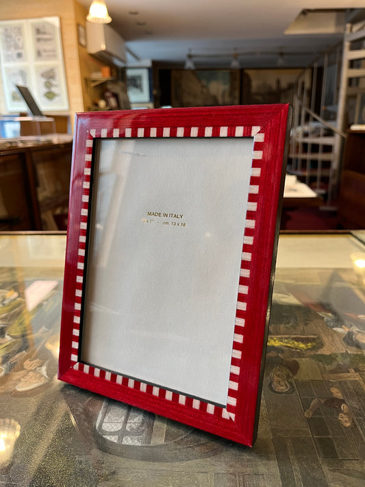 Cornice portafoto, rossa intarsiata - 16,5 x 21,5 cm