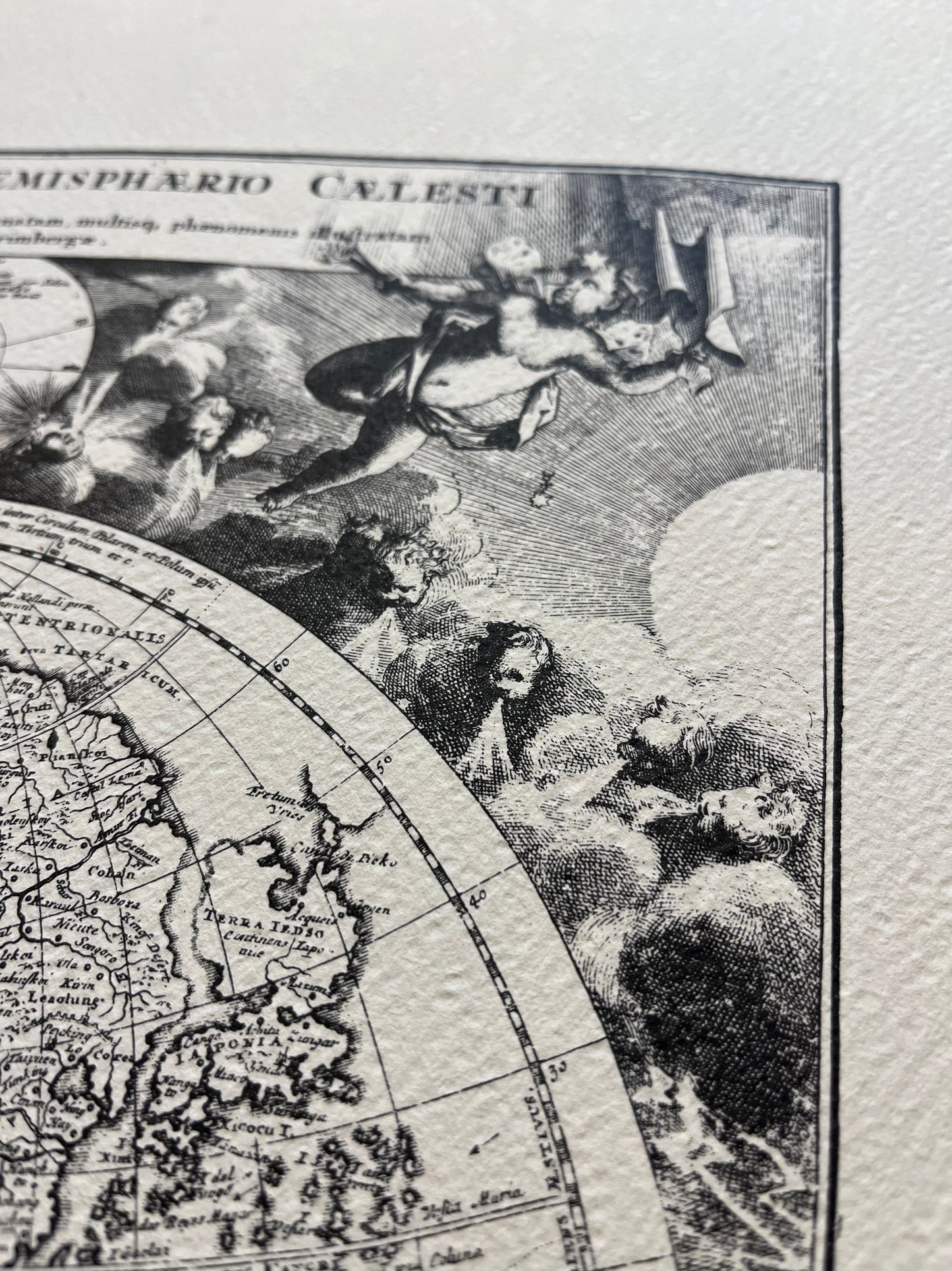 Geografica con emisferi celesti e putti - Ristampa