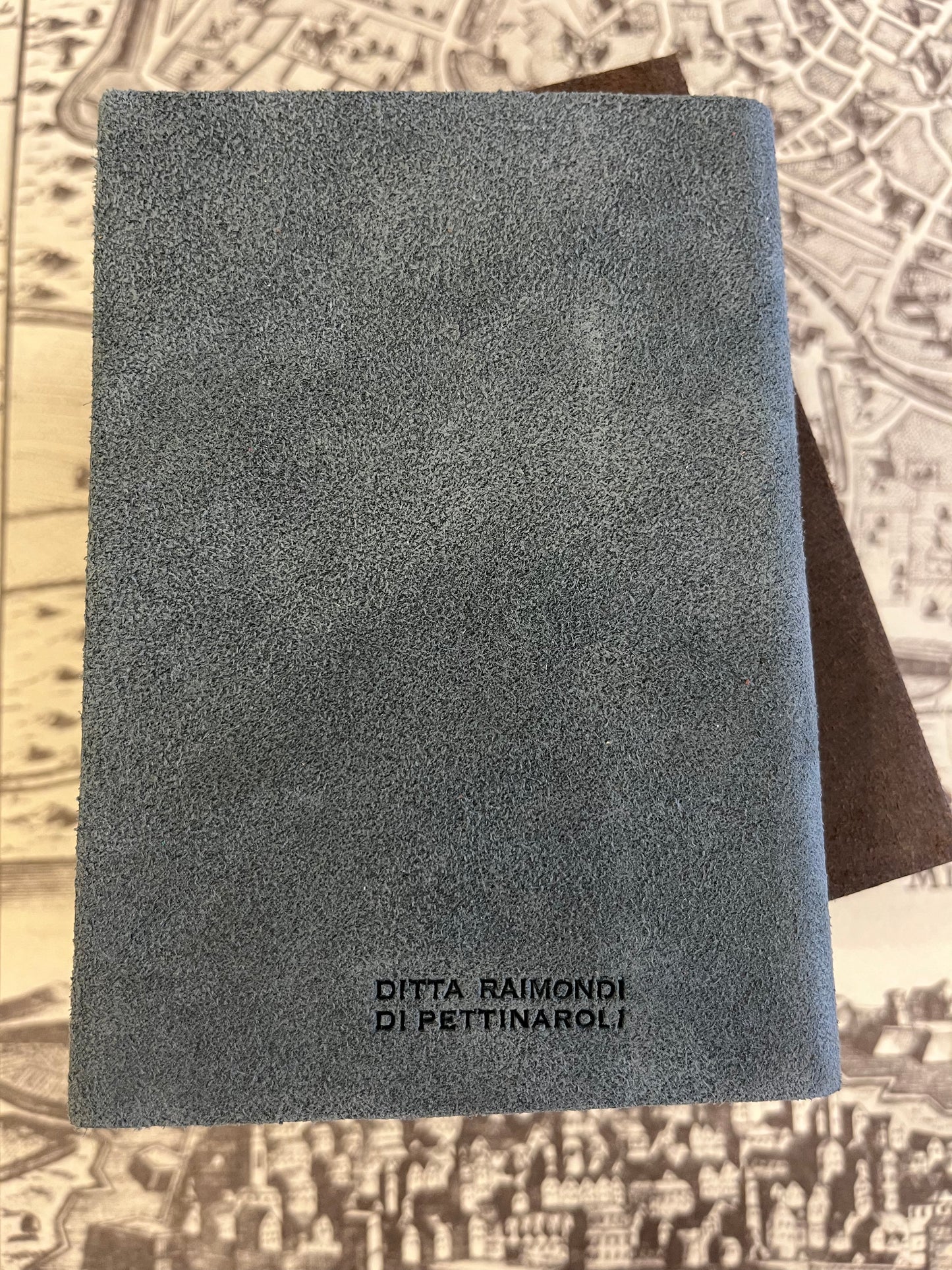 Quaderno 120 pagine bianche, copertina in pelle scamosciata - 9 x 13 cm